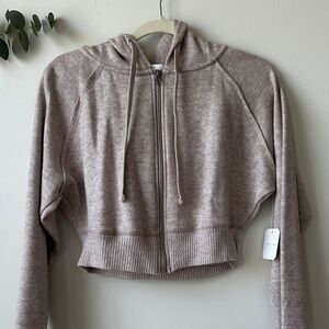 Altar D’State Cropped Zip-Up Hoodie in Soft Mauve